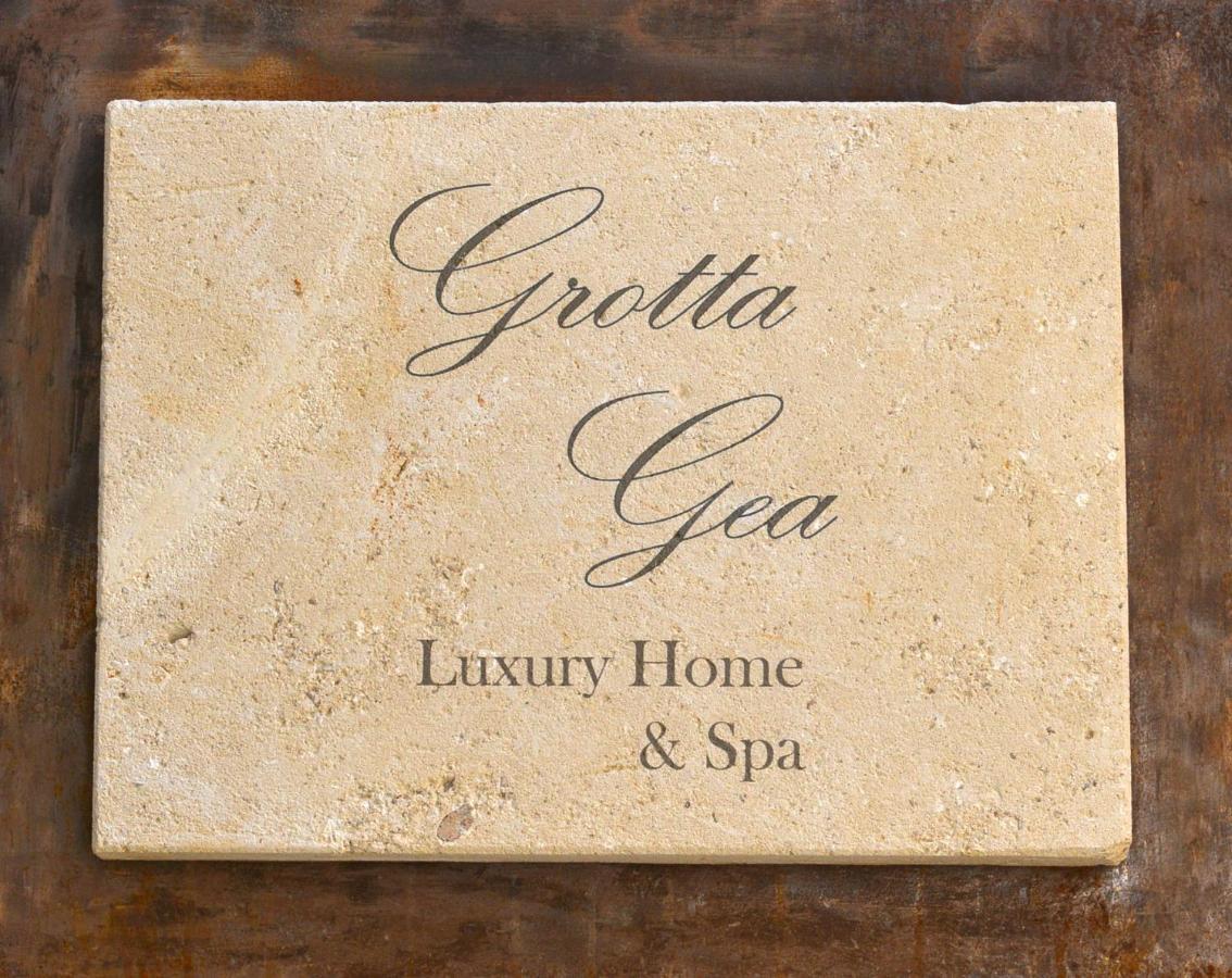 Grotta Gea Luxury Con Piscina &